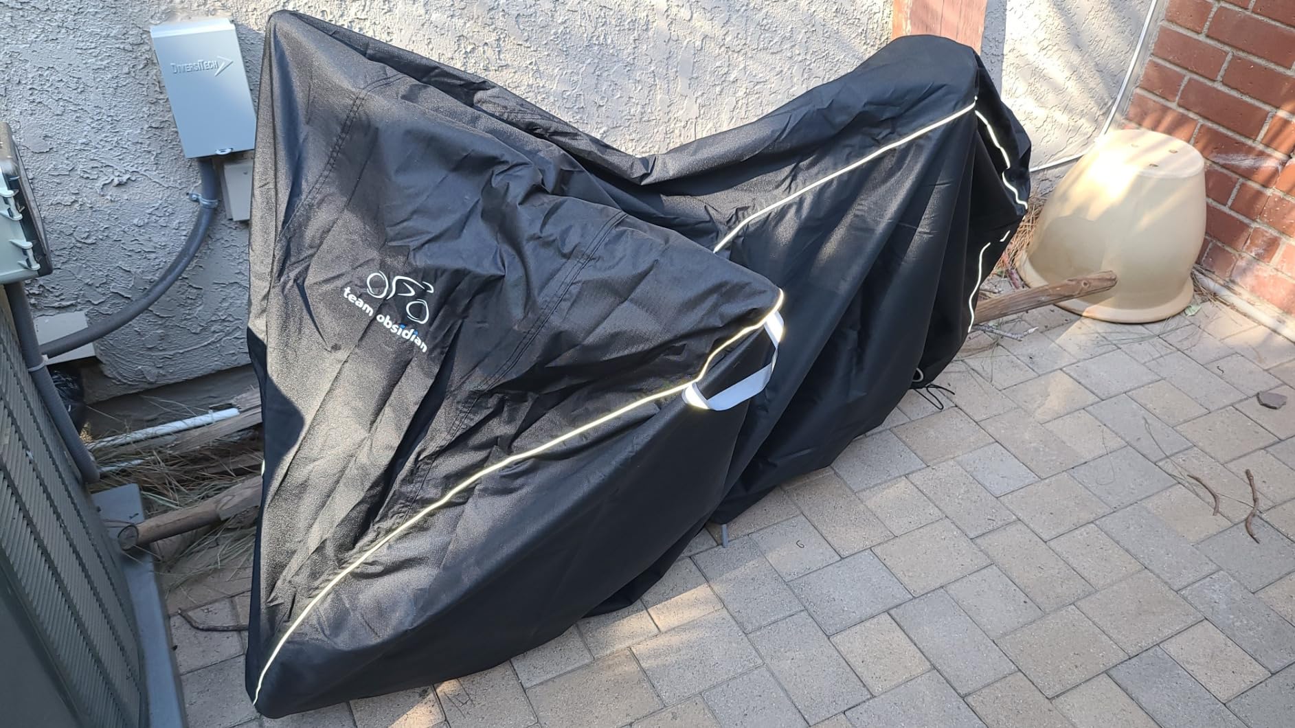 TeamObsidian Bike Cover - Waterproof Outdoor & Indoor Bicycle Storage For 2 Bikes - Heavy Duty Ripstop 210D Tent Material - Stationary Electric Bike Protection for All Seasons customer photo 1