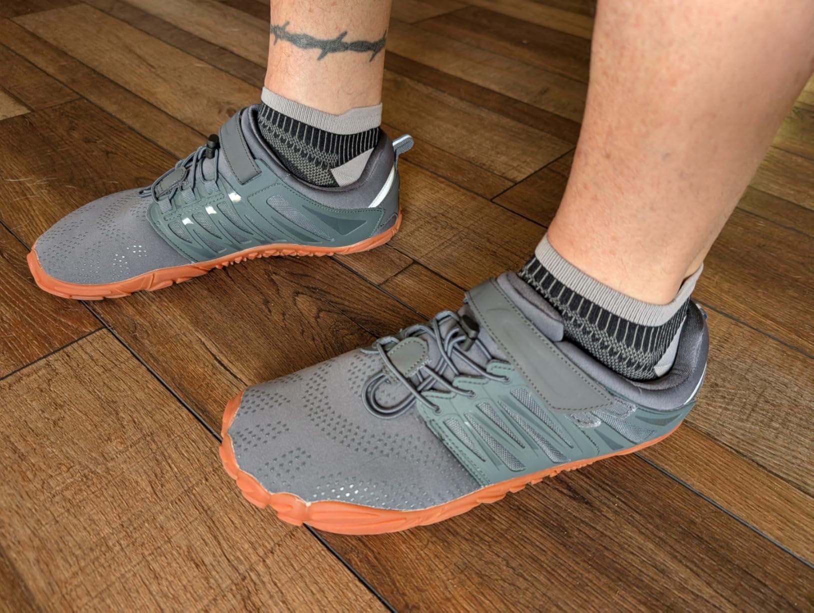 WHITIN Men's Minimalist Trail Runner | Wide Toe Box | Barefoot Inspired customer photo 1