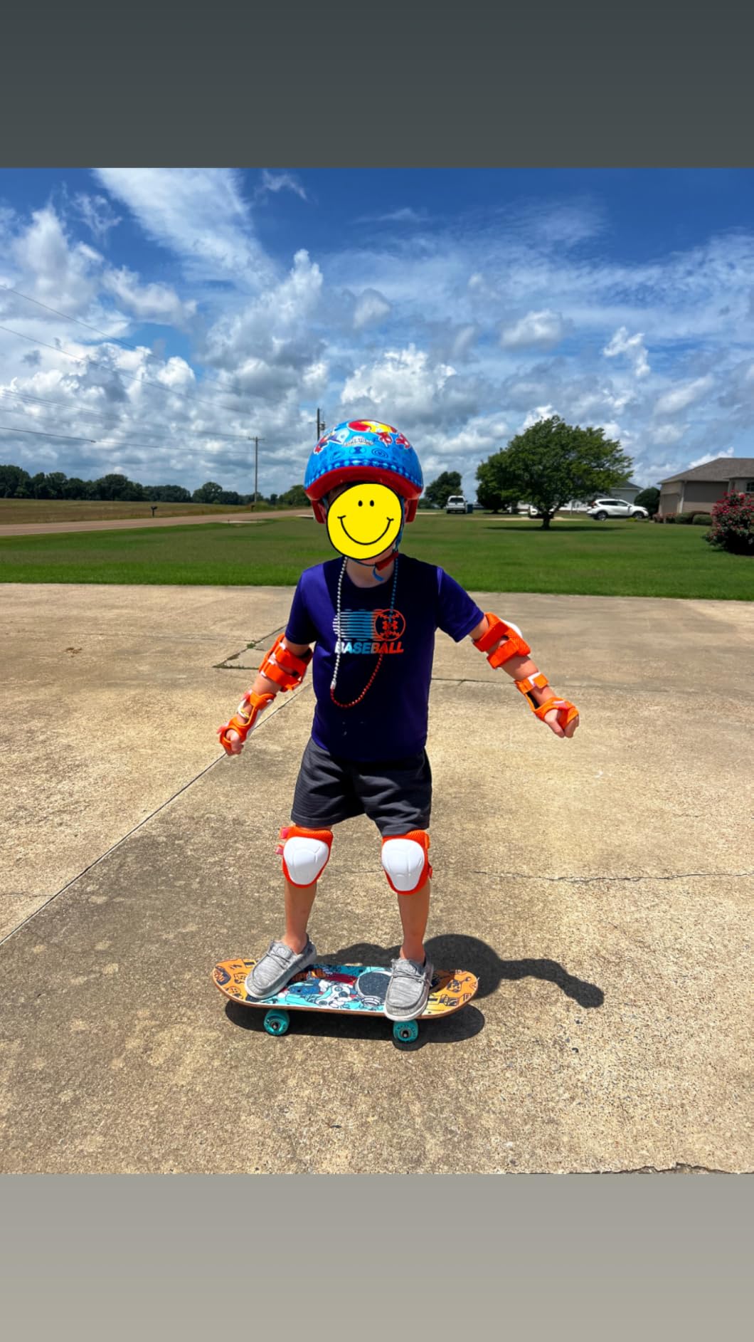 Wemfg Kids Protective Gear Set Knee Pads for Kids 3-14 Years Toddler Knee and Elbow Pads with Wrist Guards 3 in 1 for Skating Cycling Bike Rollerblading Scooter customer photo 1