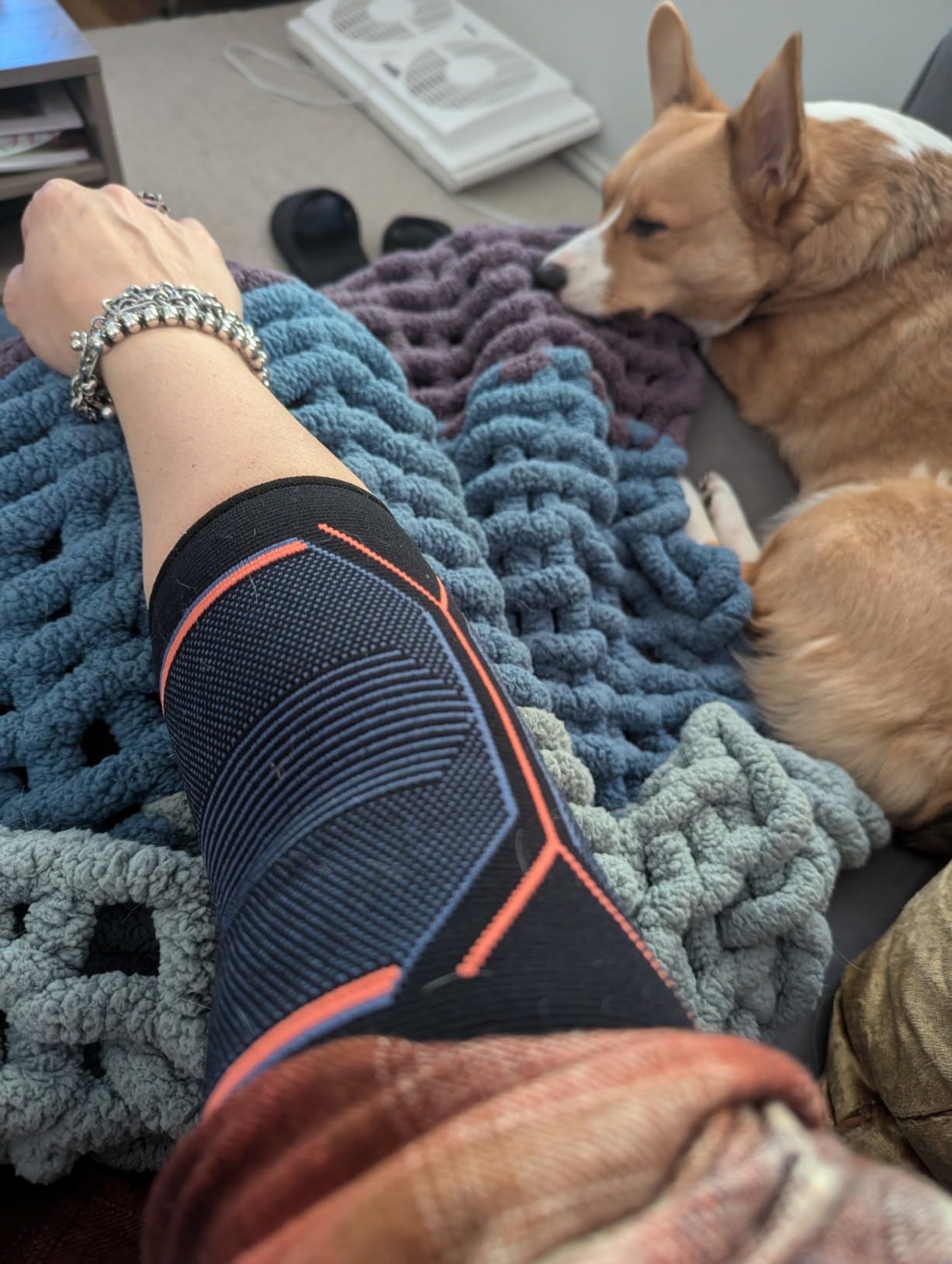 Kunto Fitness Elbow Brace Compression Support Sleeve for Tendonitis, Tennis Elbow, Golf Elbow Treatment - Reduce Joint Pain During Any Activity! customer photo 2