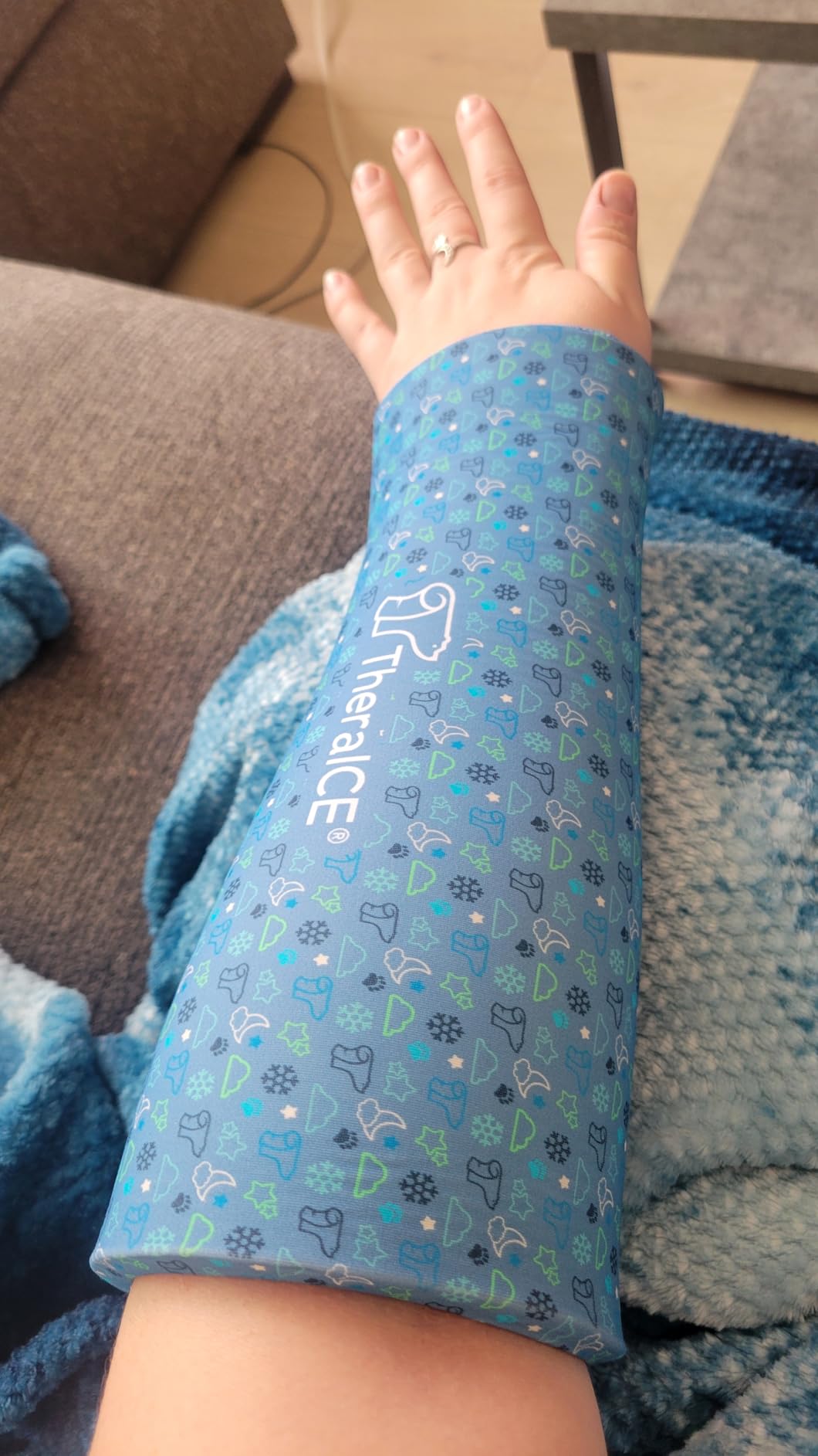 TheraICE Elbow Ice Pack Wrap Compression Sleeve for Injuries Reusable Gel Arm Cold Packs | Tennis Elbow Golfers & Cubital Tunnel, Tendinitis Pain Relief | Plus Shin Splints, Calf Strain | Women & Men customer photo 2
