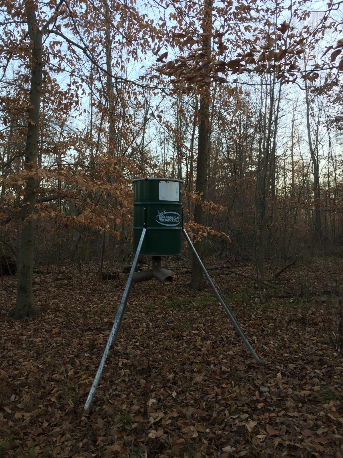 Boss Buck Hunting Game & Deer Feeder with 3 10-Inch Feed Ports and 4-Inch I.D. Openings customer photo 2