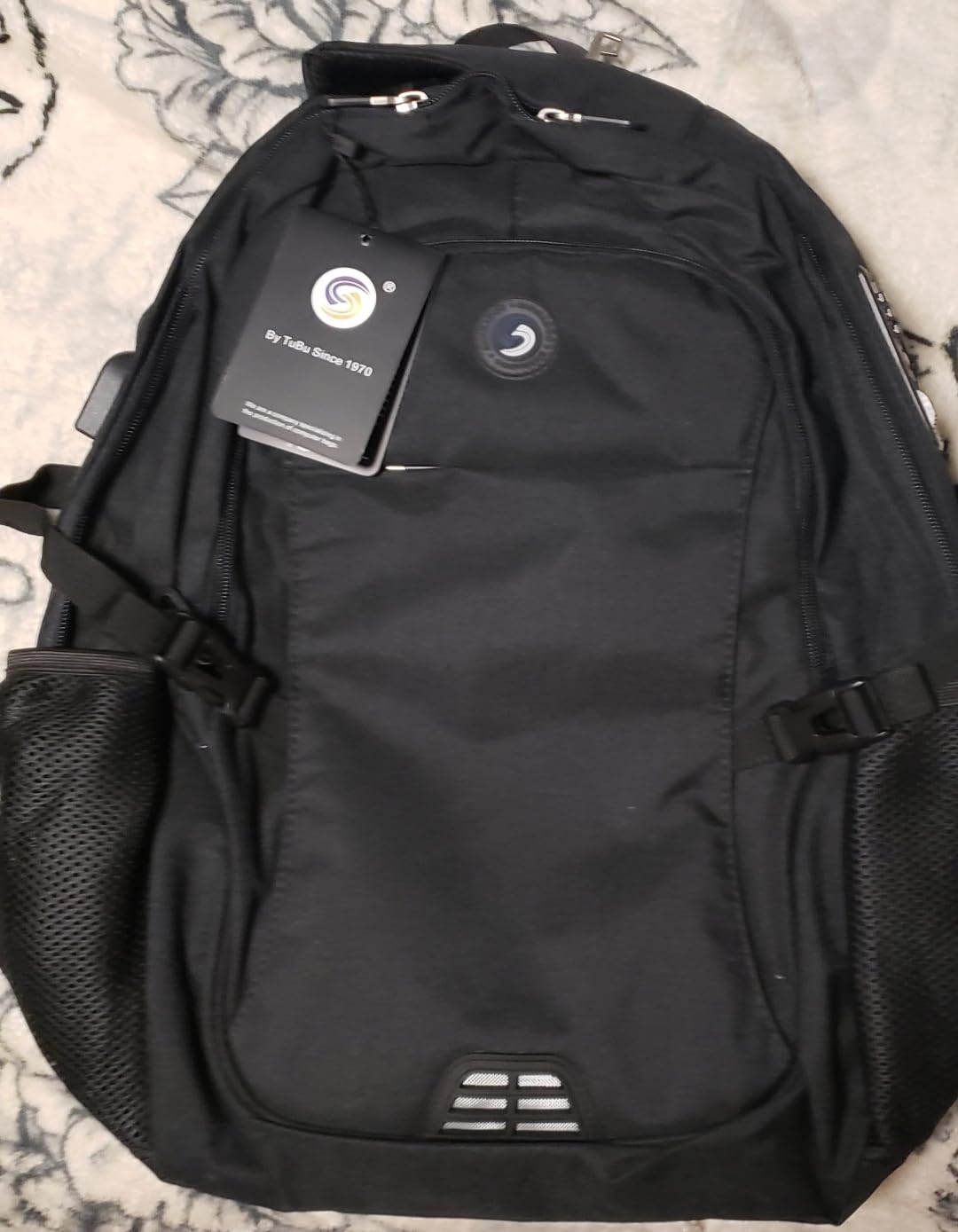 SHRRADOO Anti Theft Laptop Backpack Travel Backpacks with Combination Lock for Women Men College Backpack Computer Bag Fits 17 Inch Laptop,Black customer photo 1