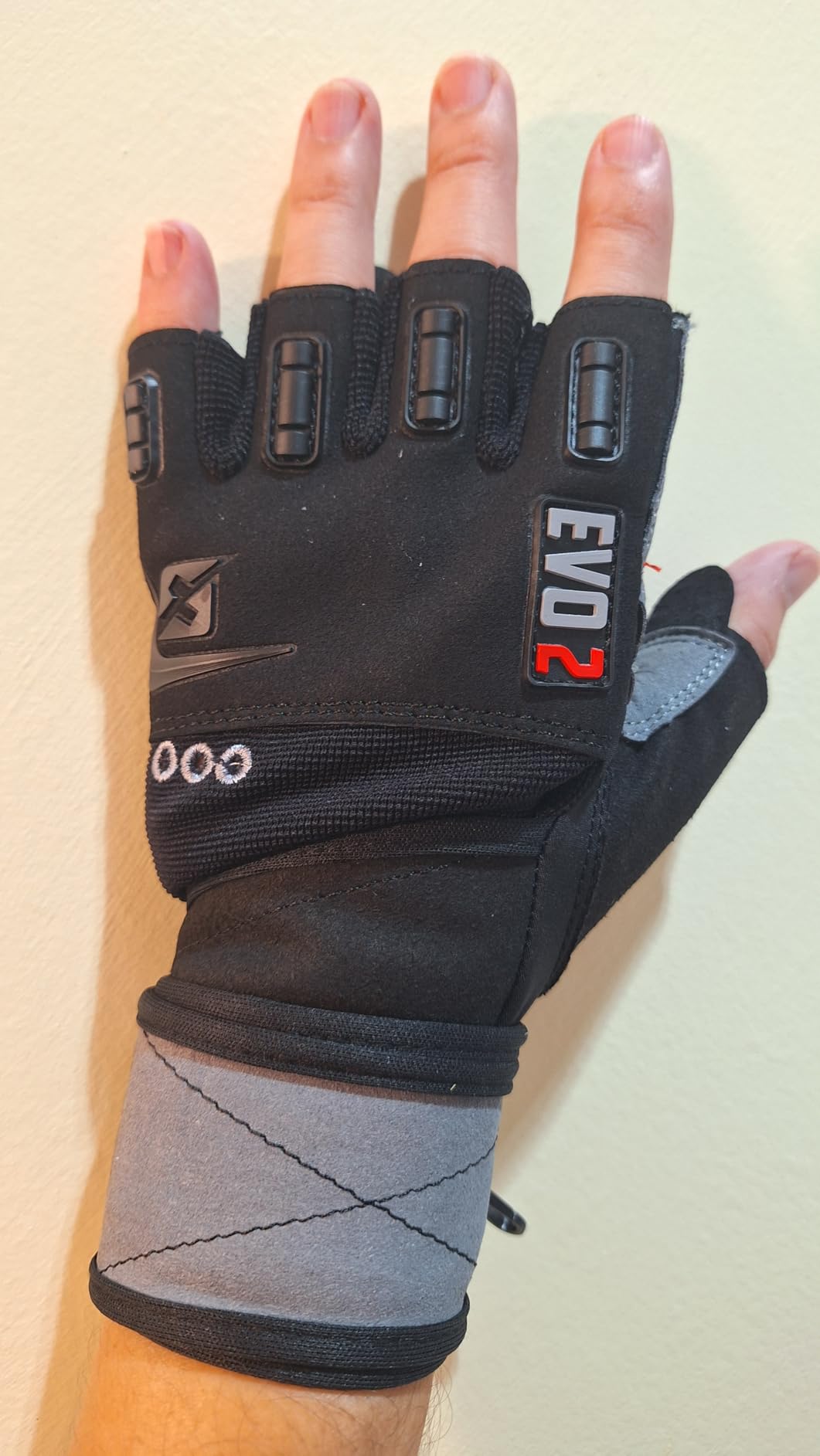 skott Evo 2 Weightlifting Gloves with Integrated Wrist Wrap Support-Double Stitching for Extra Durability-Get Ripped with The Best Body Building Fitness and Exercise Accessories customer photo 1