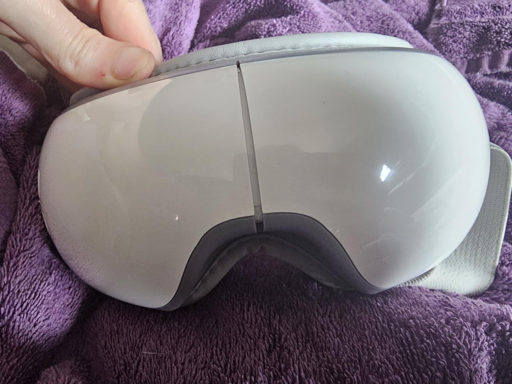 RENPHO Eye Massager with Heat, FSA Eligible HSA, Eye Mask for Head Tension, Sleep Mask for Eye Strain and Dry Eyes, Eyeris 1 customer photo 1