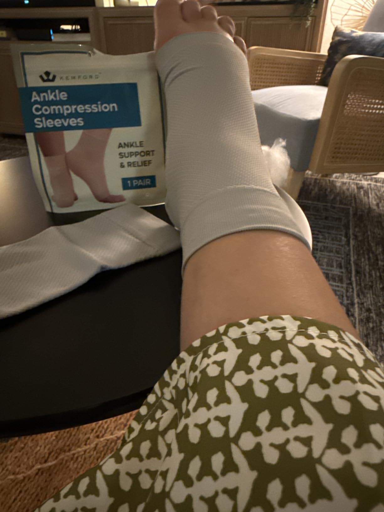 KEMFORD Ankle Compression Sleeve - 1-Pair, Plantar Fasciitis Braces - Open Toe Compression Socks for Swelling, Sprain, Neuropathy, Foot Arch Support for Men and Women - 20-30mmhg, M, Beige customer photo 1