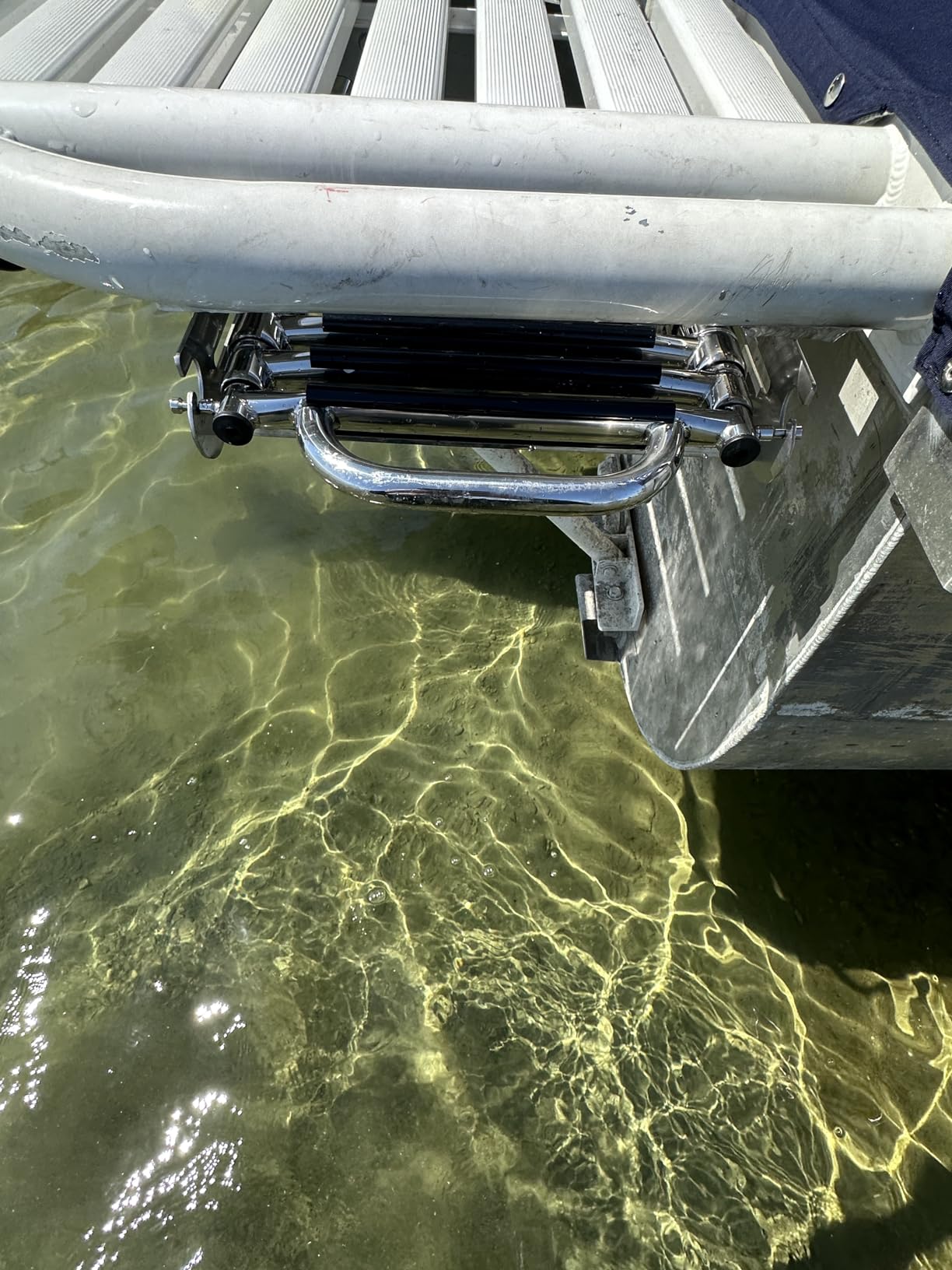 4 Step Boat Ladder Under Platform Slide Mount Boat Boarding Ladder, Telescoping Ladder with a Carry Handle and Mounting Screws, Press-Type Spring Latch customer photo 1