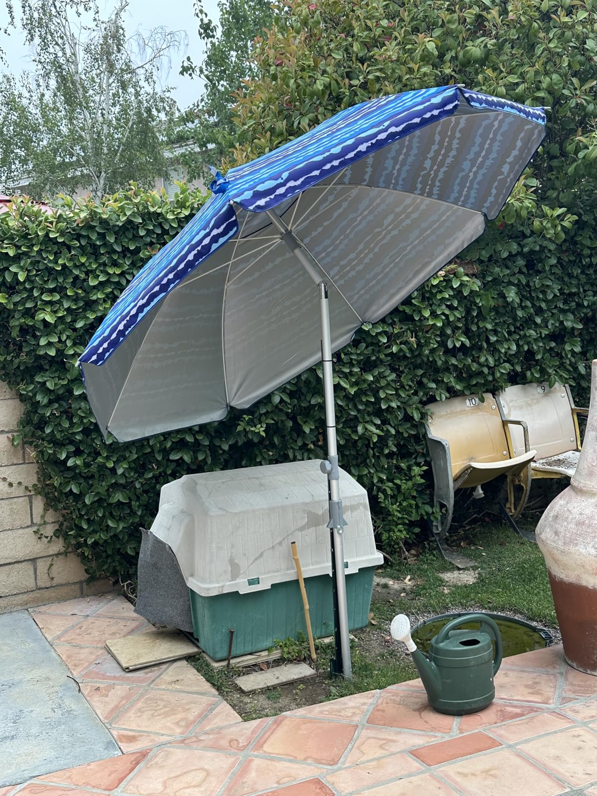 Blissun 7.2' Beach Umbrella with Sand Anchor, Outdoor Portable Beach Umbrella for Sand with Tilt Pole, Carry Bag, Air Vent customer photo 2