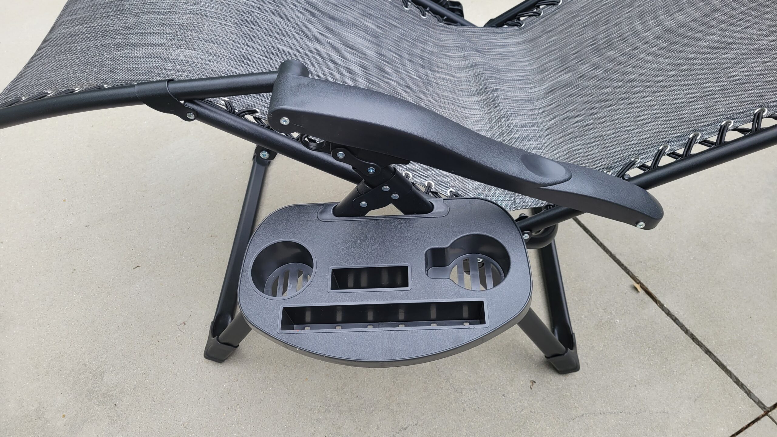 Goplus Oversized Zero Gravity Chair, XL-Extended Version, Outdoor Recliner w/Cup Holder & Detachable Headrest, Foldable Mesh Lounge Chairs for Patio Pool Porch & Deck, 500LBS (Wine) customer photo 2