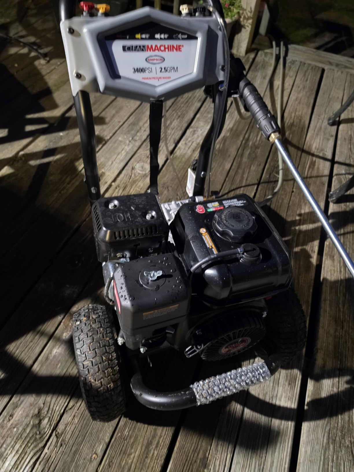 Simpson 3400 PSI Gas Pressure Washer, 2.5 GPM Residential Power Washer, Cold Water, 25' Hose, Clean Machine, 49-State Compliant (CM61083) customer photo 1