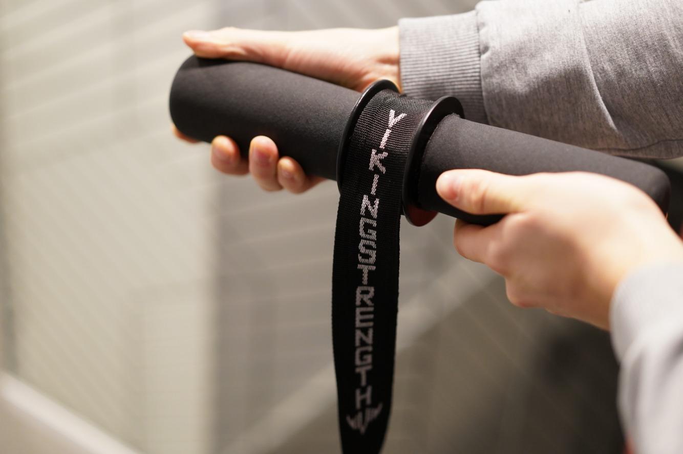 Vikingstrength Forearm Strengthener with Patented Thick Handles - Wrist Roller for Forearm Exercise, Grip Strength, and Injury Prevention customer photo 2