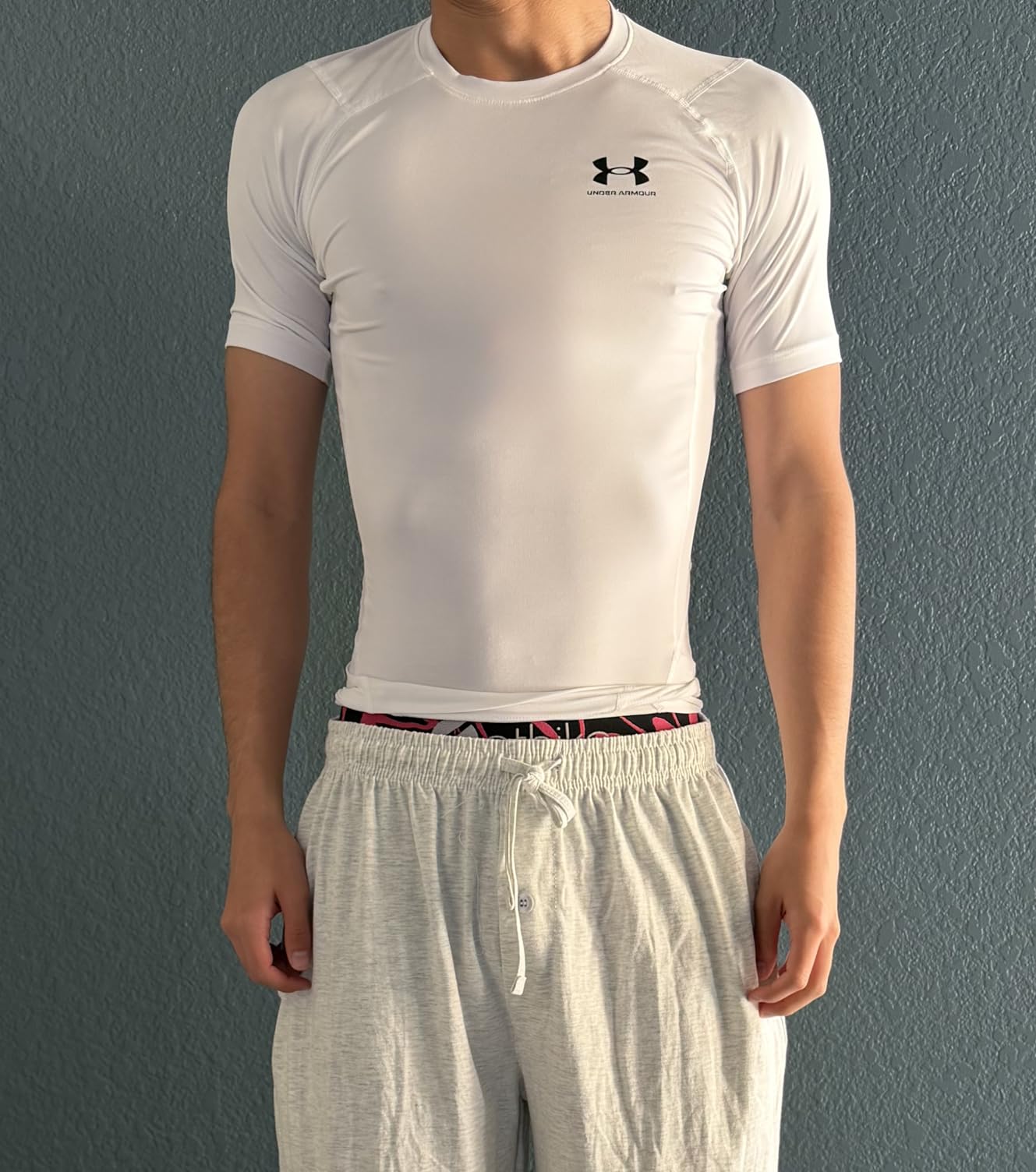 Men's HeatGear Compression Short-Sleeve T-Shirt customer photo 2