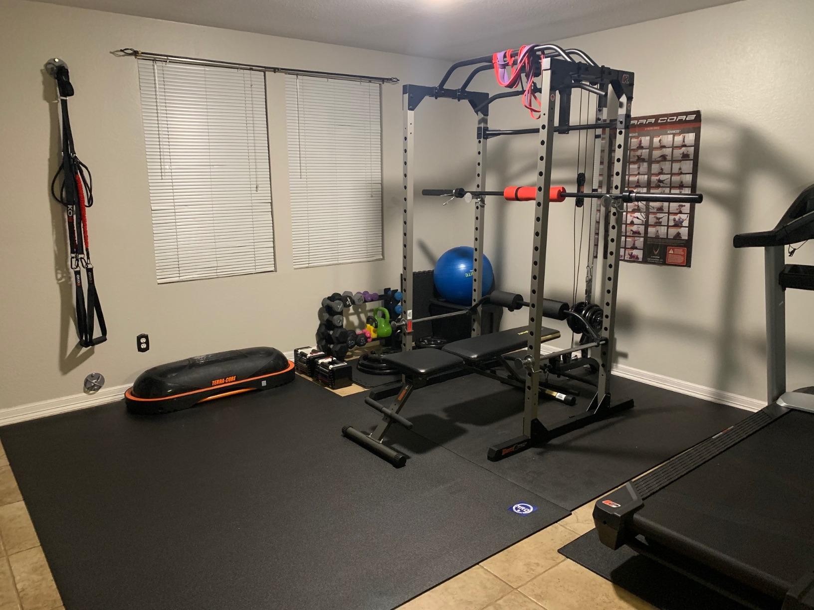 MRO Extra Large Exercise Mat For Home Gym, 15'x6'/12'x6'/9'x6'(7mm) Workout Mats for Gym Flooring, Non-Slip, Extra Thick Durable Cardio Mat, Ideal for Plyo, Weights, MMA, Jump Rope -Shoe Friendly customer photo 1