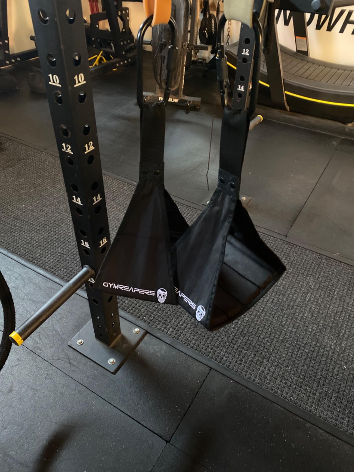Gymreapers Hanging Ab Straps for Pull-Up Bar - Hang Bar Assist Strap & Strength Workout Equipment, Padded Adjustable Arm Supports with 2 Steel Carabiners for Leg Raises, Abdominal & Core Training customer photo 2