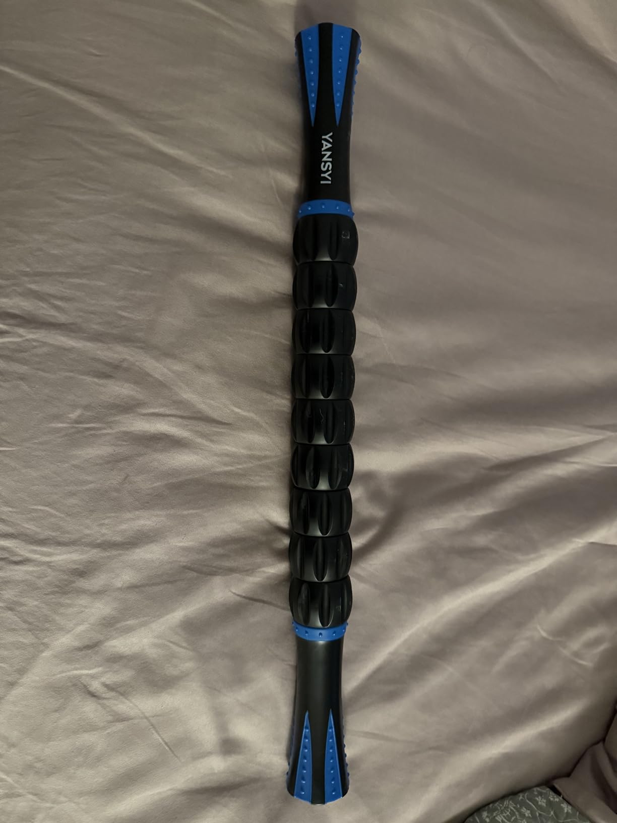 Professional 9-Roller Deep Tissue Massage Stick - Portable Muscle Recovery Roller for Athletes, Relieves Post-Workout Soreness & Leg/Back Pain customer photo 1