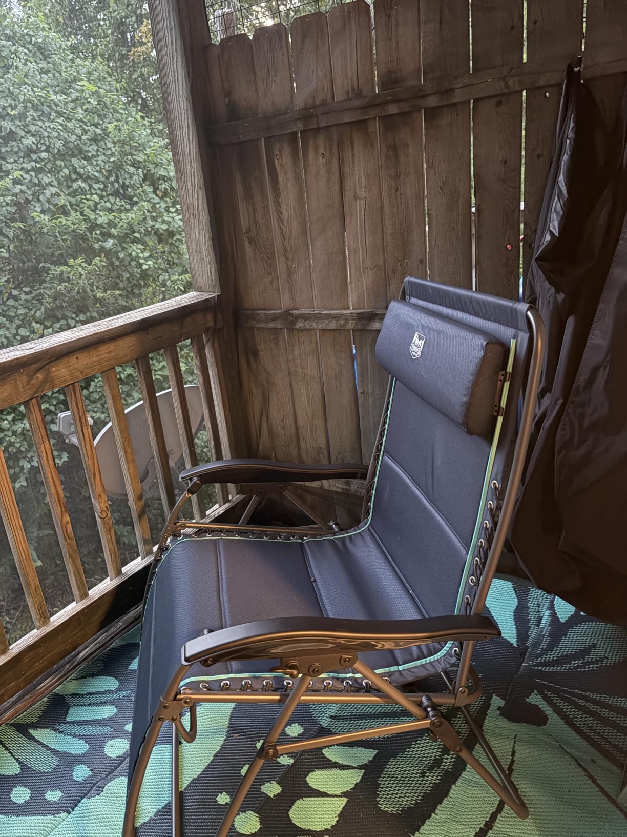 Timber Ridge Oversized Zero Gravity Chair, 33In Wide XXL Zero Gravity Reclining Chair with Side Table, Full Padded Lounge Chair for Outdoor Camping Patio Lawn, Heavy Duty Supports 500lbs, Grey-1 Pack customer photo 2