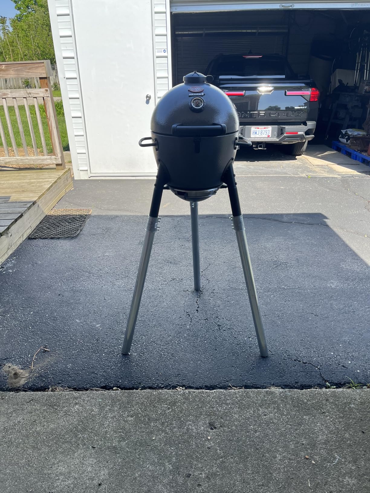 Char-Griller AKORN Jr. Kamado Charcoal Grill and Smoker with Cast Iron Grates and Locking Lid customer photo 1