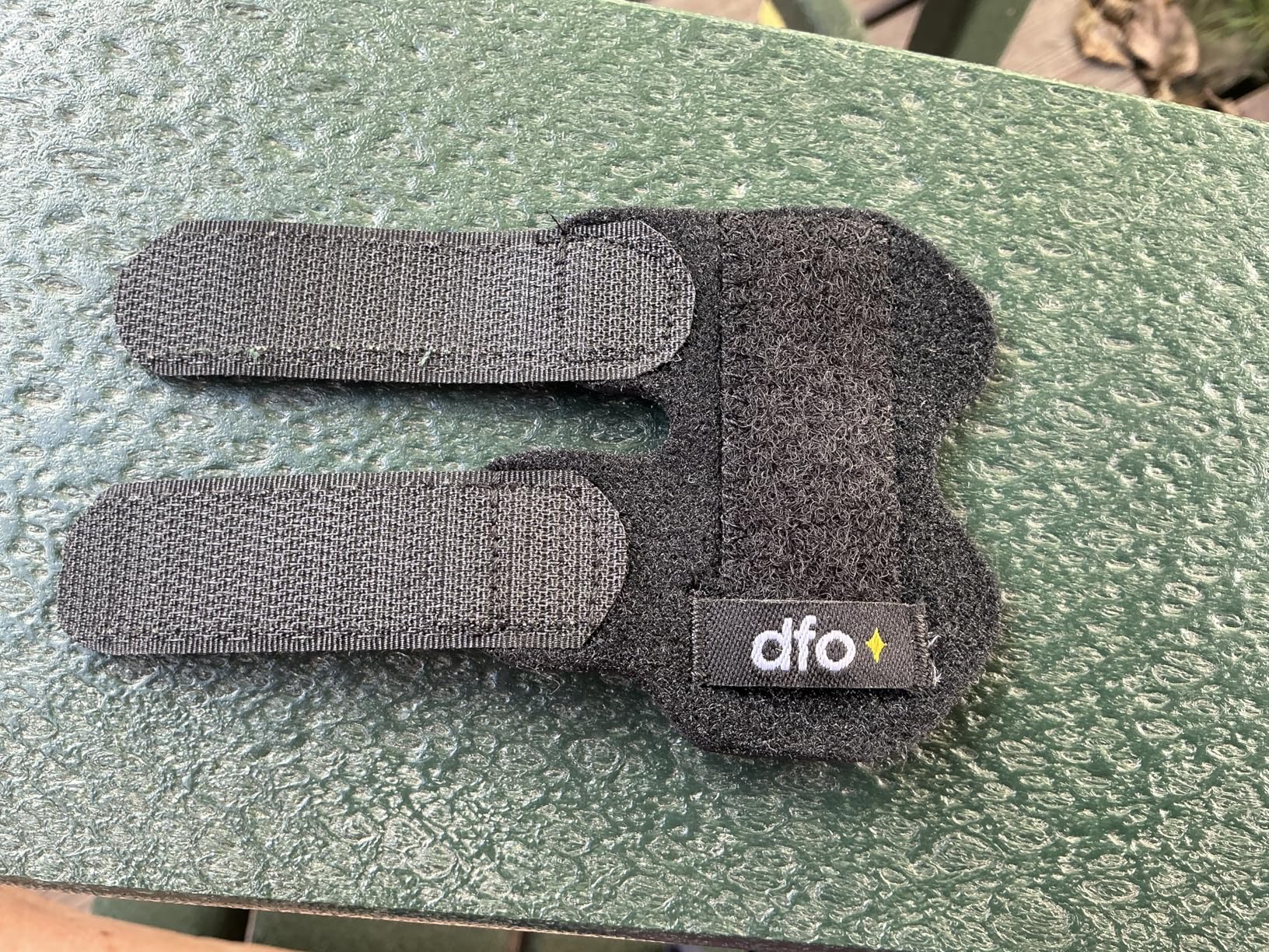 Dr. Frederick's Trigger Finger Splint - 2 ct - HSA/FSA - Index, Middle & Ring Fingers - Padded Brace for Arthritis, Mallet Finger, Tendonitis - Adjustable, Doctor-Developed - Regular Black customer photo 2