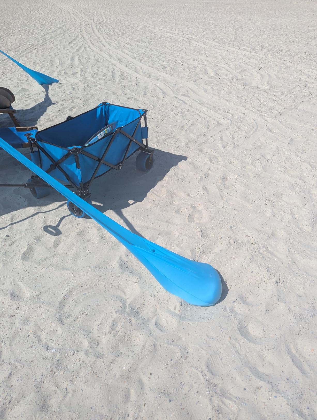SUN NINJA Beach Tent Sun Shelter UPF50+ - Easy Pop Up Beach Canopy - Outdoor Shade for Camping Trips, Fishing, Backyard Fun Picnics - Sand Shovel, Ground Pegs & Stability Poles customer photo 1