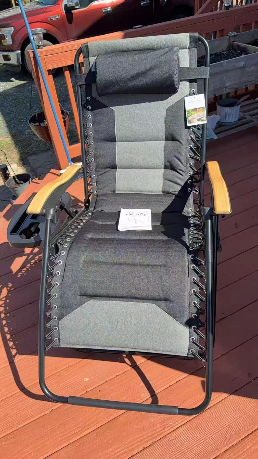 PHI VILLA XXL Oversized Padded Zero Gravity Chair, Foldable Patio Recliner, 30 inch Wide Seat Anti Gravity Lounger with Cup Holder, Support 400 LBS (Black) customer photo 2