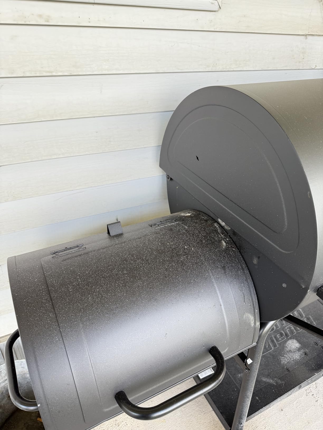 Royal Gourmet CC2036F Barrel Charcoal Grill with Offset Smoker, 1200 Sq. In. Grilling Area customer photo 1