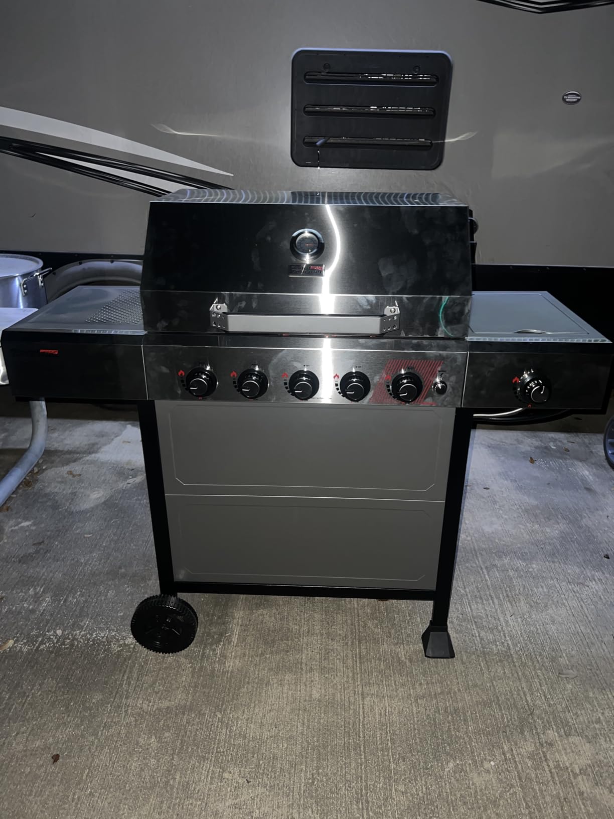 Royal Gourmet GA5401T 5-Burner BBQ Liquid Propane Gas Grill with Side Burner, Stainless Steel 61,000 BTU Output for Patio Garden Picnic Backyard Cooking customer photo 2