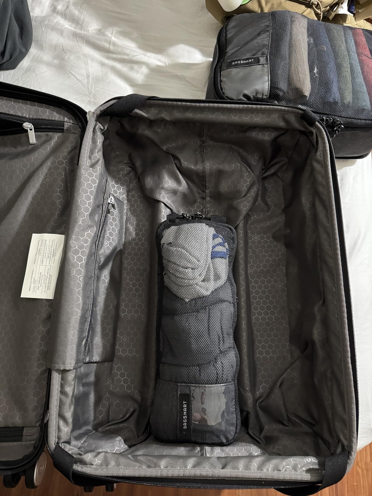 6 Set/4 Set/2 Set Compression Packing Cubes for Travel, Lightweight Luggage Organizer Bags, Durable Space Saver Bags Travel Essentials customer photo 1