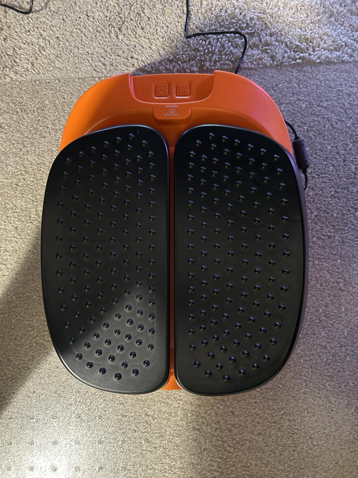 Snailax Vibration Foot Massager with Heat, Remote Control, Adjustable Vibration Speed Electric Massager Machine for Circulation, Plantar Fasciitis, Pain customer photo 1