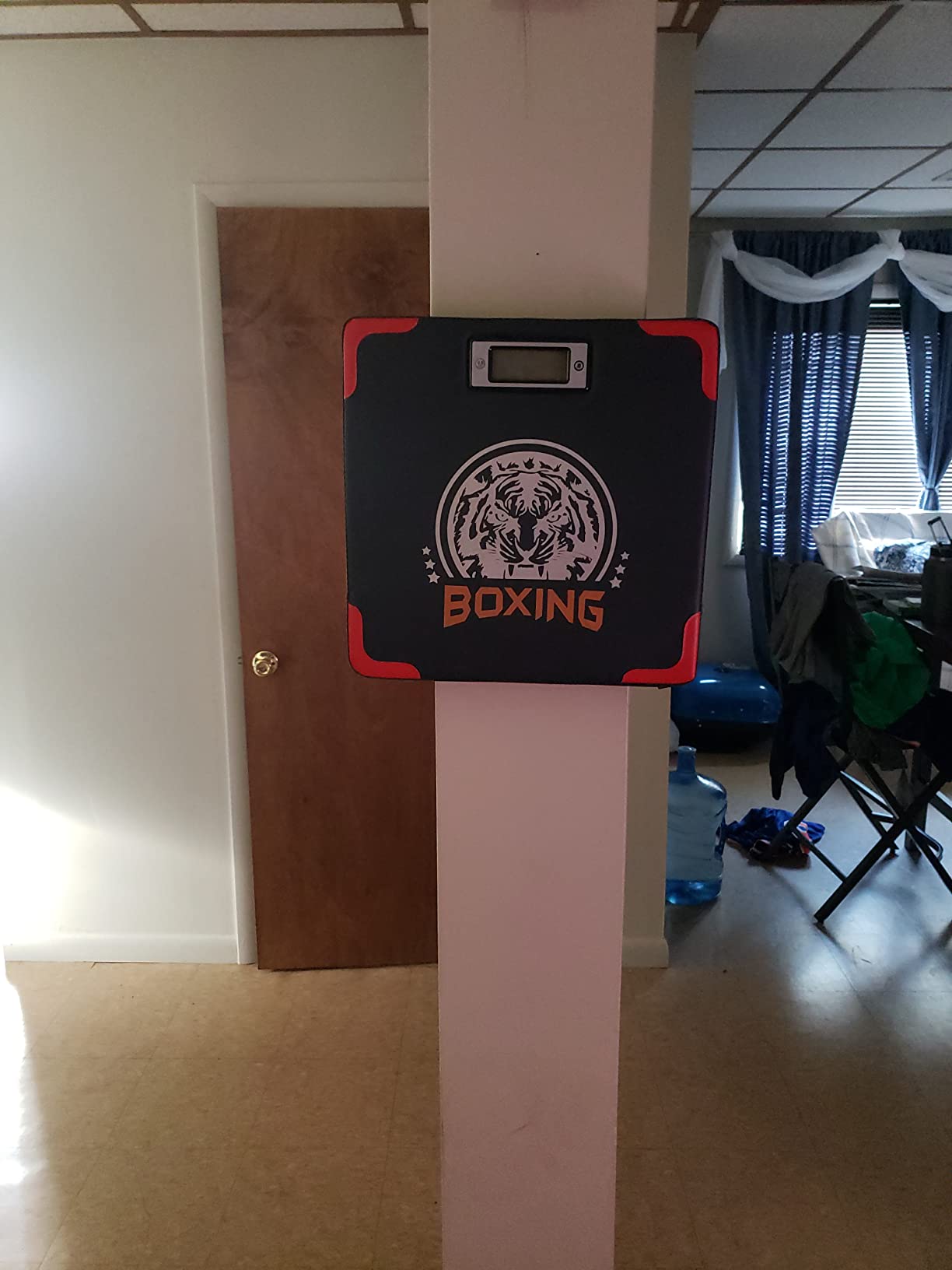 Boxing Strength Tester, that displays Strength and Speed, a Punch Machine with Adjustable Height, a Household Boxing wall Hanging Machine, Adult and Kids Boxing Training Equipment customer photo 1
