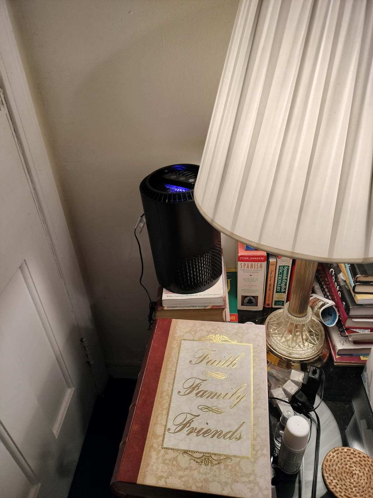 AROEVE Air Purifiers for Bedroom Home, Air Purifier For Smoke Pollen Dander Hair Smell, Sleep Mode, MK01- White customer photo 1