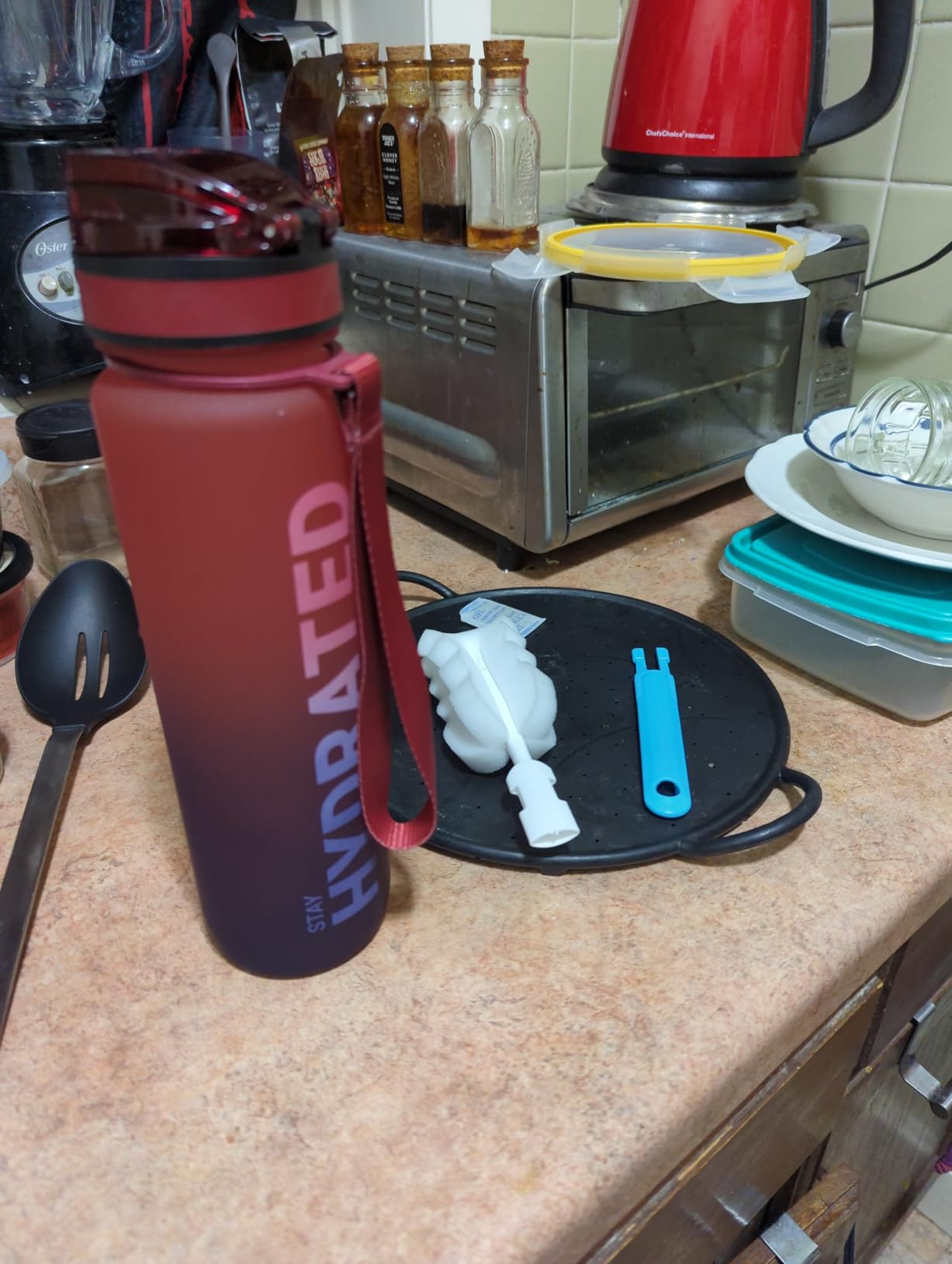 Sahara Sailor Water Bottle 32oz, Durable and Leakproof Water Bottles Motivational with Time Marker, Tritan, BPA Free, Wide Mouth with Easy Clean Brush for Gym, Travel, Home, School, Office (1 Bottle) customer photo 2