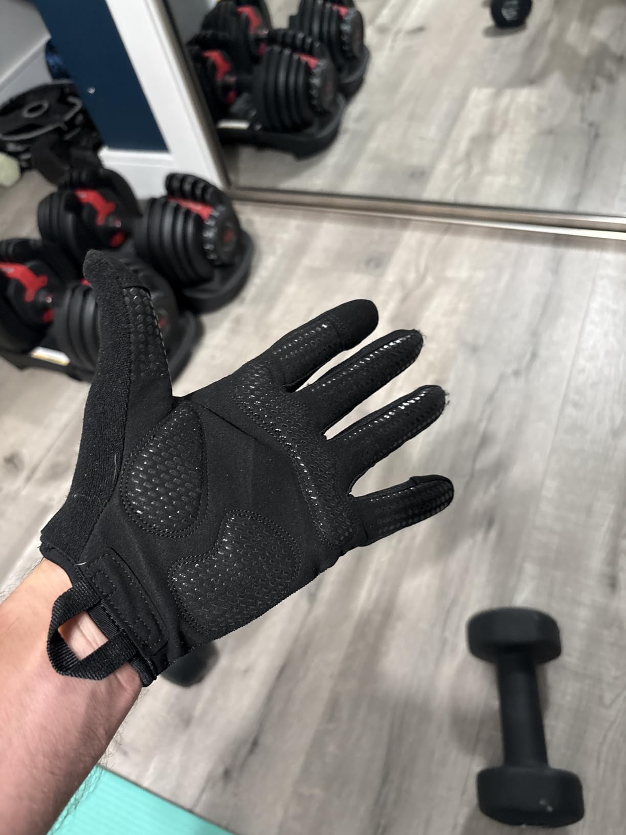 FREETOO Full-Finger Workout Gloves for Men, Padded Gym Gloves with Excellent Grip and Palm Protection customer photo 1