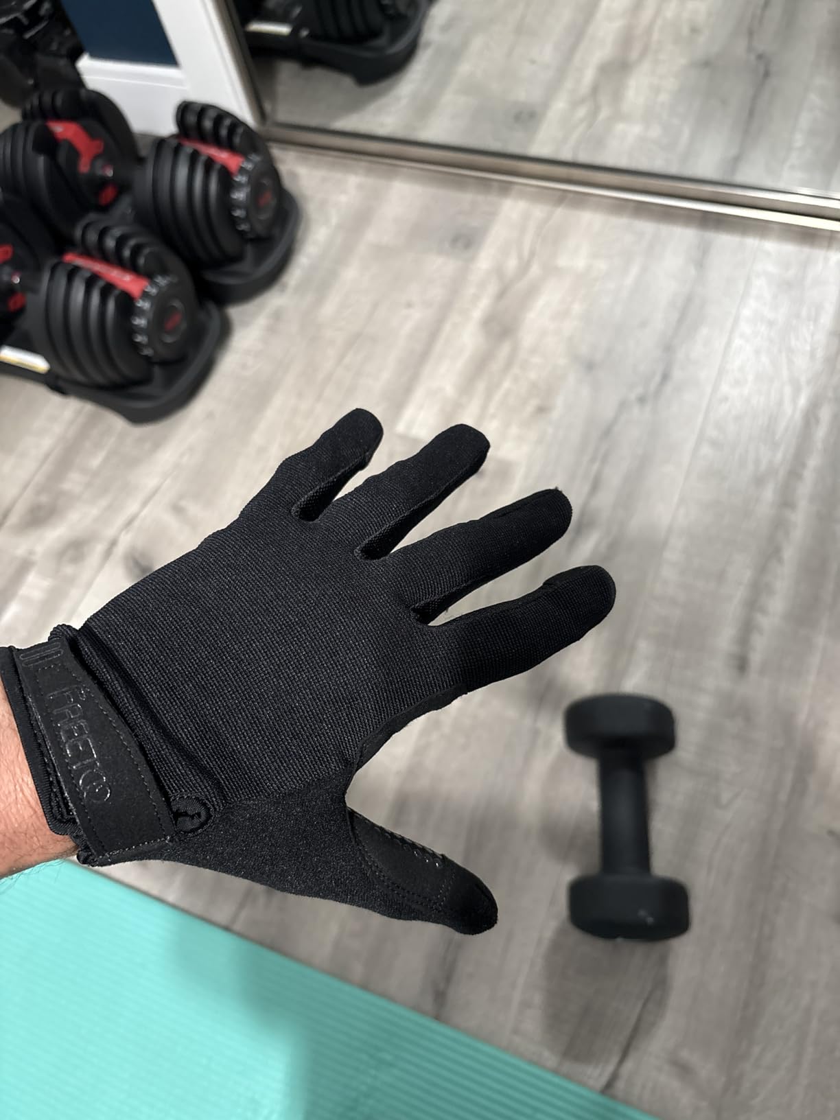 FREETOO Full-Finger Workout Gloves for Men, Padded Gym Gloves with Excellent Grip and Palm Protection customer photo 2