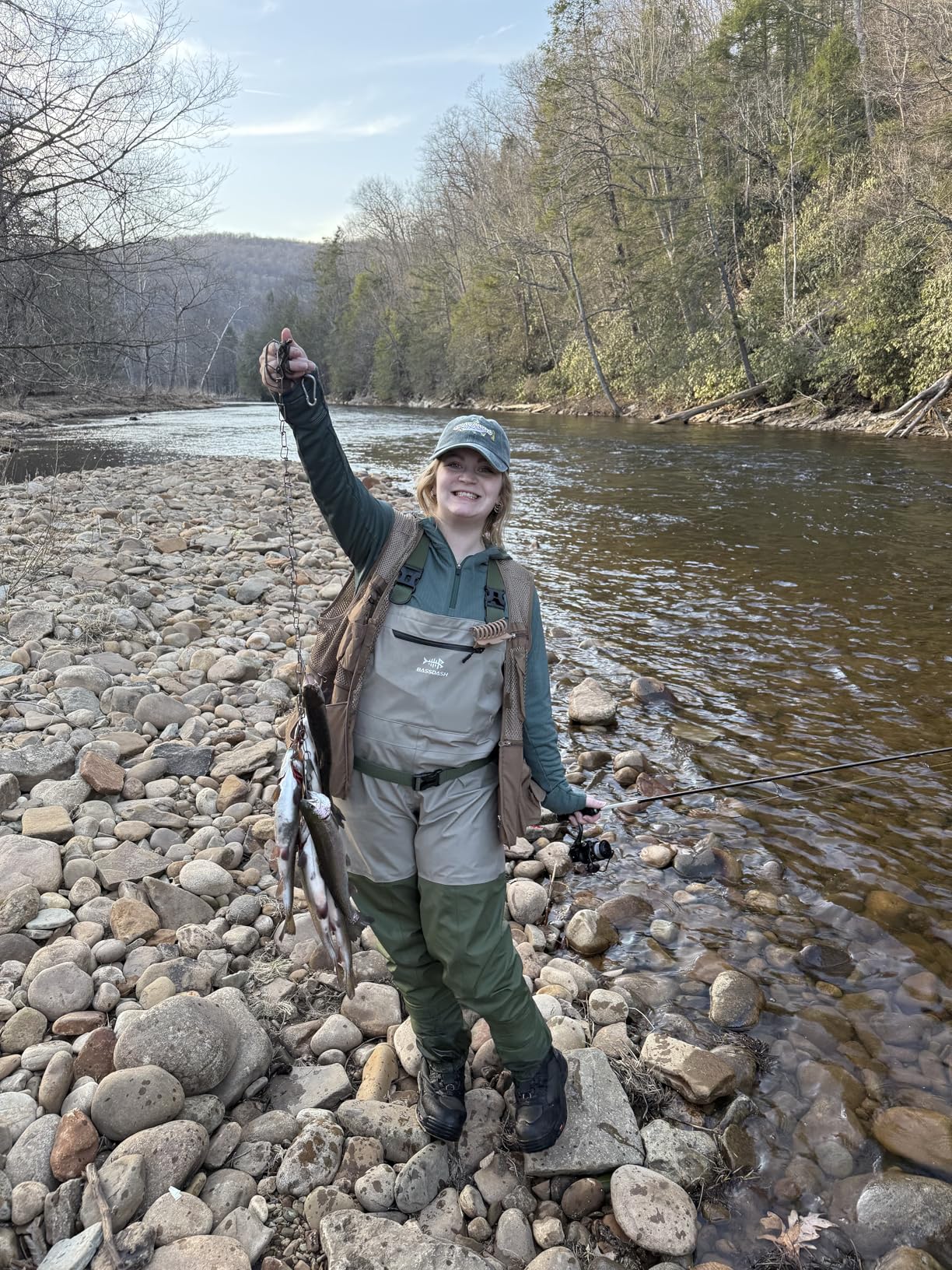 BASSDASH IMMERSE Women's Breathable Stocking Foot Fishing Waders Waterproof Lightweight Chest Wader customer photo 2