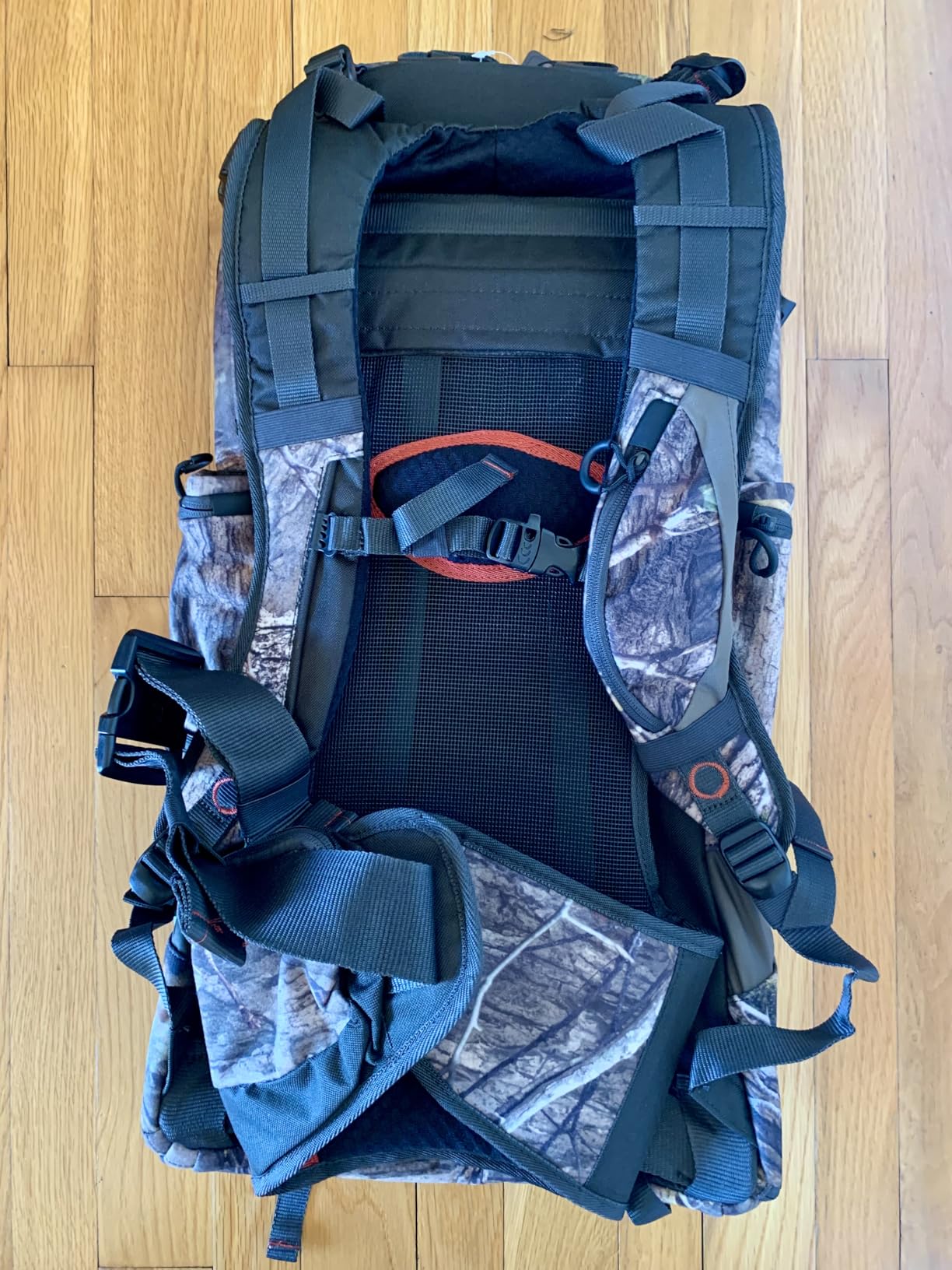 TR Hunting Backpack 3400cu, Waterproof Hunting Pack with Rifle Holder, Internal Frame, Rain Cover, Camo Hunting Daypack for Rifle Bow Gun customer photo 1