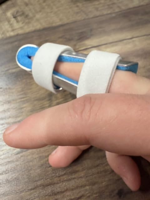 Sopito Finger Splint, 3PCS Finger Support Brace Stabilizer for Straightening Arthritis Knuckle Immobilization, Blue customer photo 2