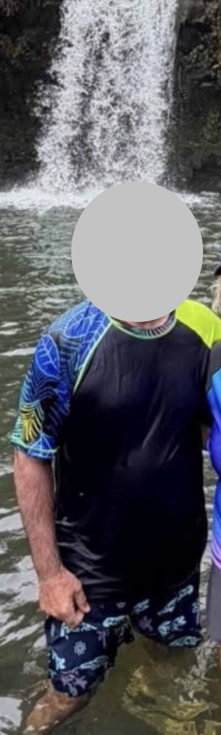 2-Pack Swim Shirts for Men UPF 50+ Loose Fit Rash Guard, Quick Dry UV Sun Protection Short Sleeve Shirt customer photo 1