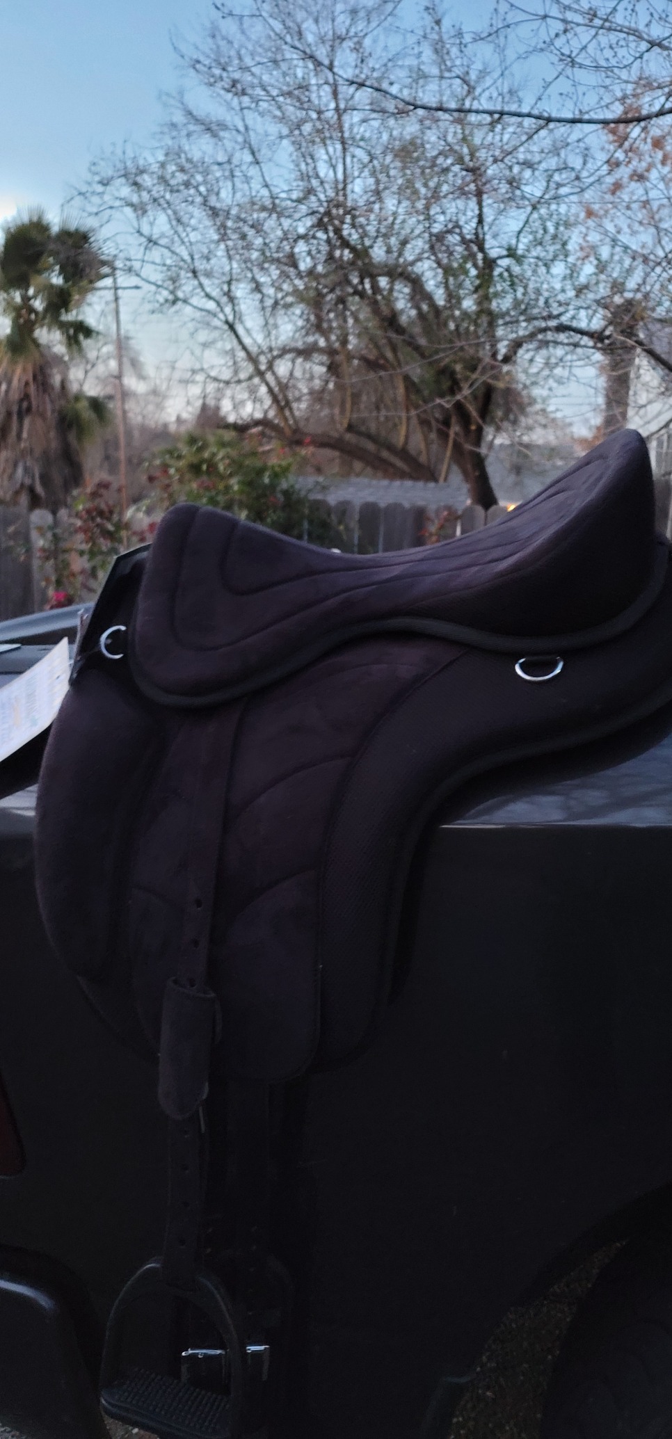 Tough 1 Treeless Endurance Saddle customer photo 3