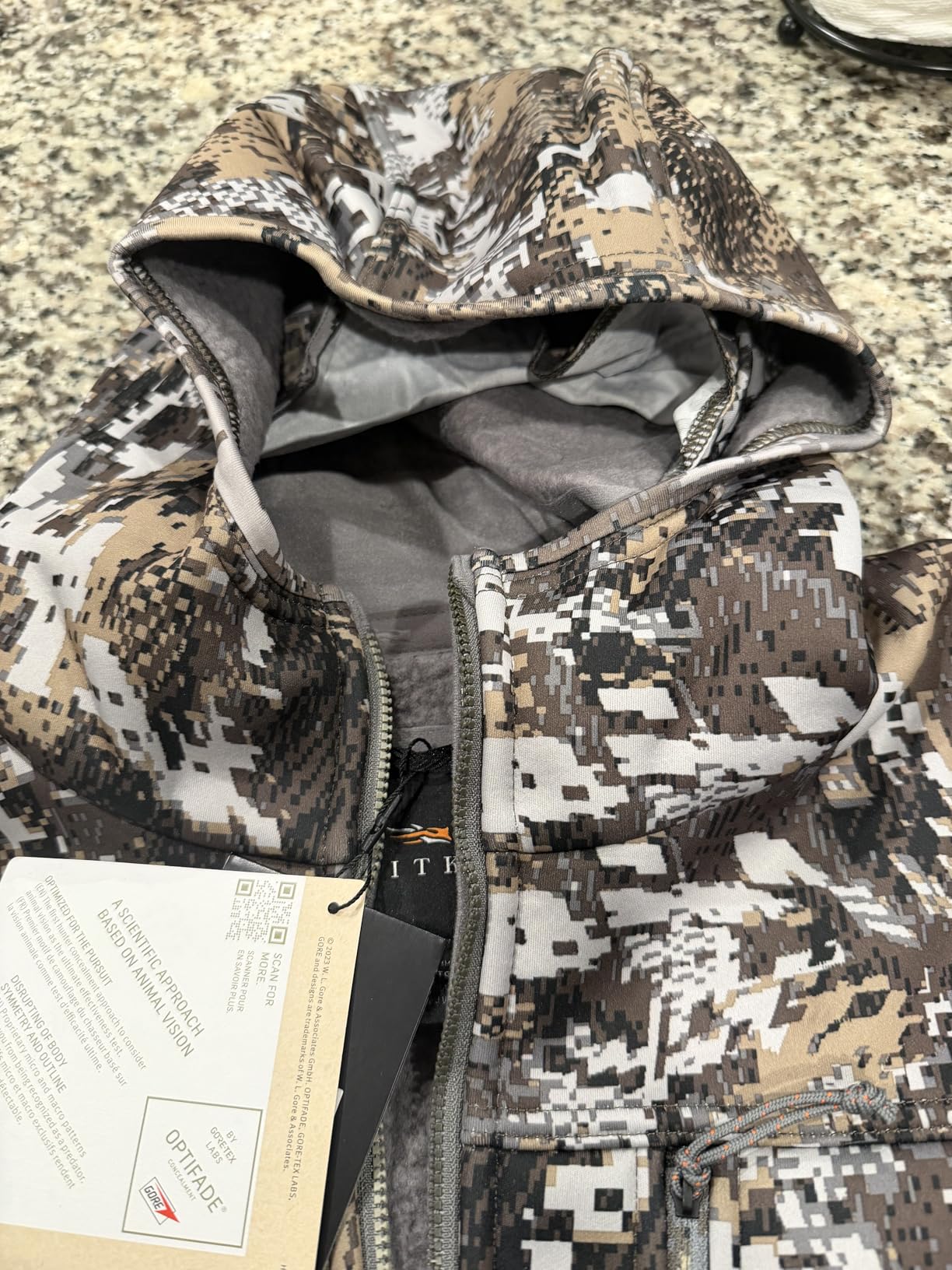 SITKA Traverse Hoodie - Breathable Heavyweight Fleece Mens Hunting Sweatshirt Hoodie customer photo 2
