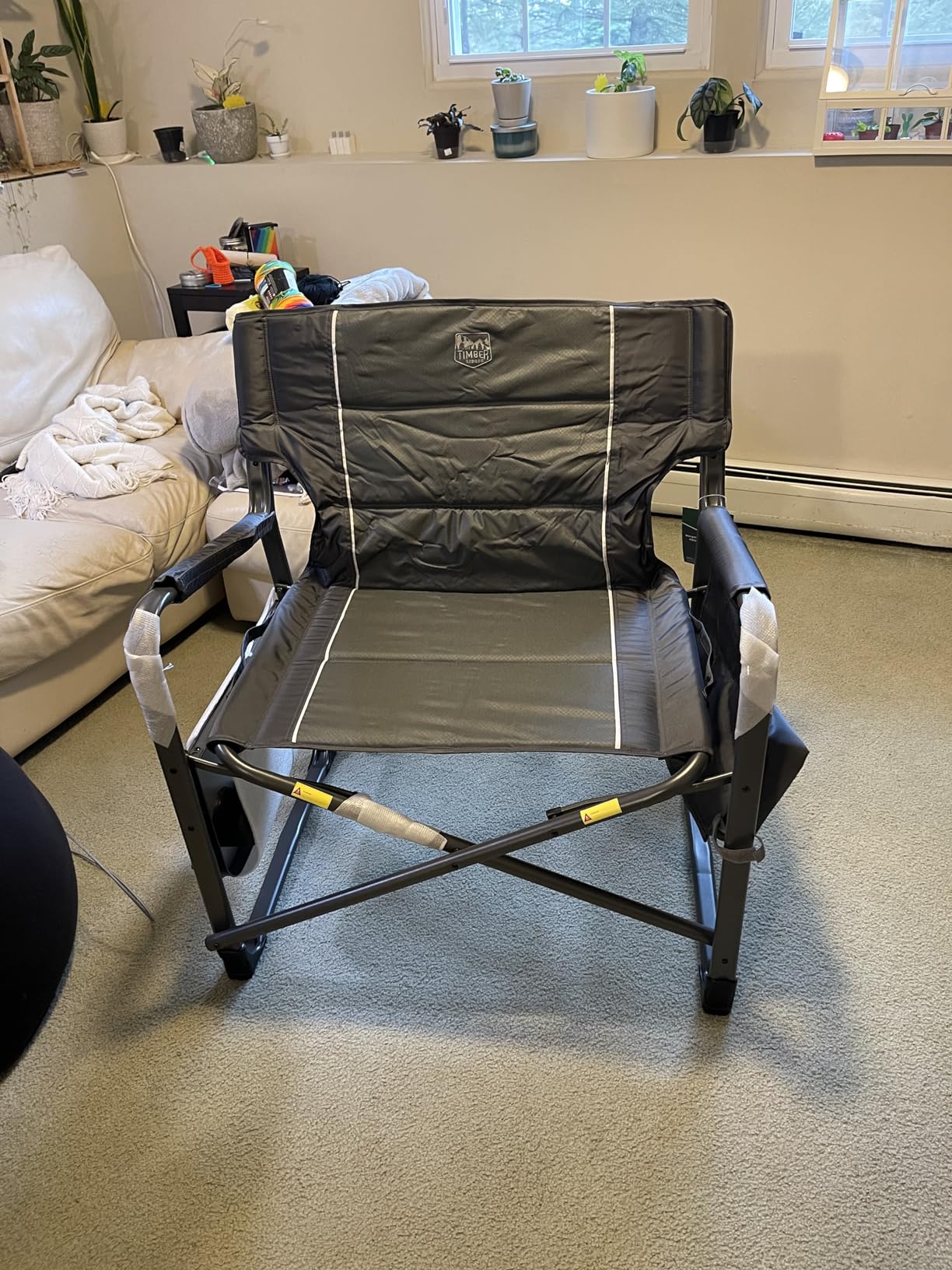 Timber Ridge XXL Upgraded Oversized Directors Chairs with Foldable Side Table, Detachable Side Pocket, Heavy Duty Folding Camping Chair up to 600 Lbs Weight Capacity (Blue) Ideal Gift customer photo 1