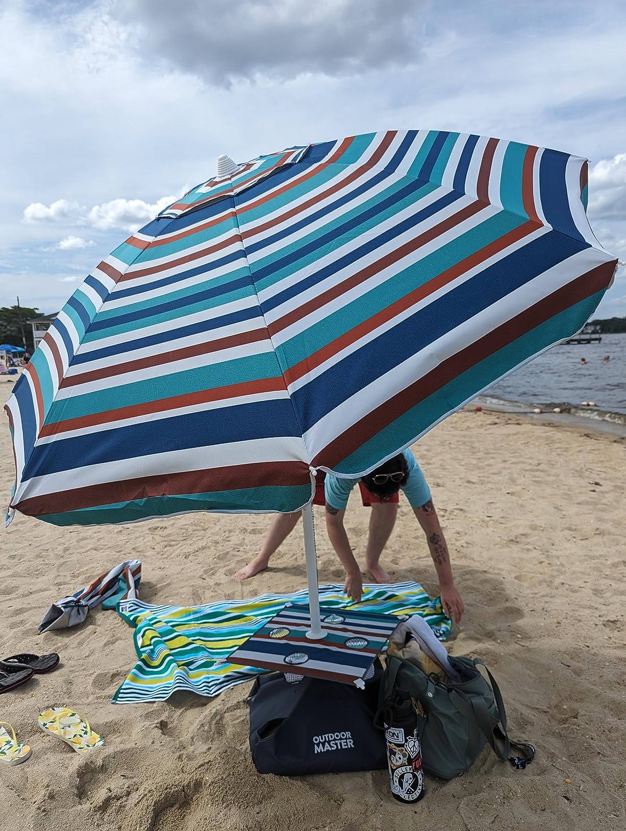 OutdoorMaster Beach Umbrellas for Sand with Sandbag & Anchor, 7.2ft Adjustable Umbrella for Beach Heavy Duty Wind, Portable UPF50+ Sunshade with Carry Bag for Patio customer photo 2