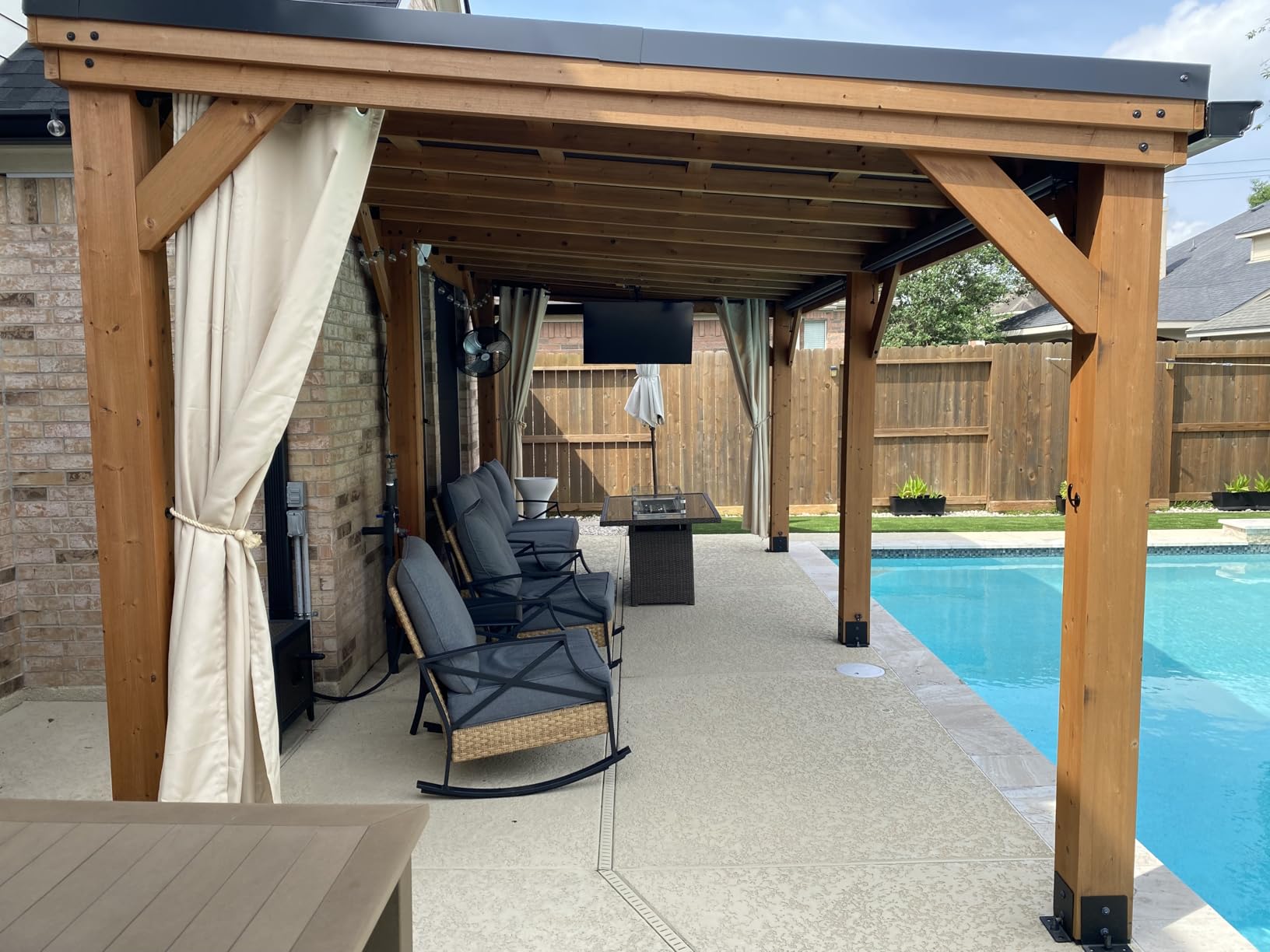 Backyard Discovery Arcadia 12' x 9.5' Cedar Wood Outdoor Gazebo Pavilion with Hardtop Galvanized Steel Slope Roof, Snow Support, Wind Resistance, PowerPort, Shade for Garden, Patio, Deck, Entertaining customer photo 2