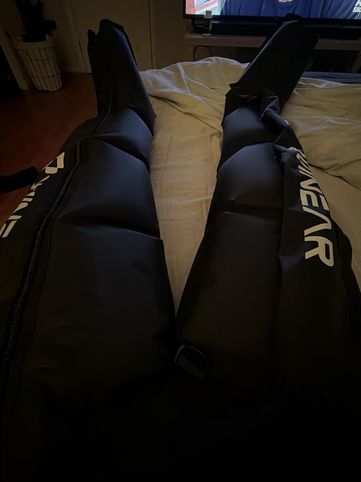QUINEAR Air Compression Recovery System, Professional Sequential Device for Massage Therapy, Foot and Leg Recovery Boots to Improve Circulation for Athletes, FSA-HSA Eligible (Large) customer photo 1