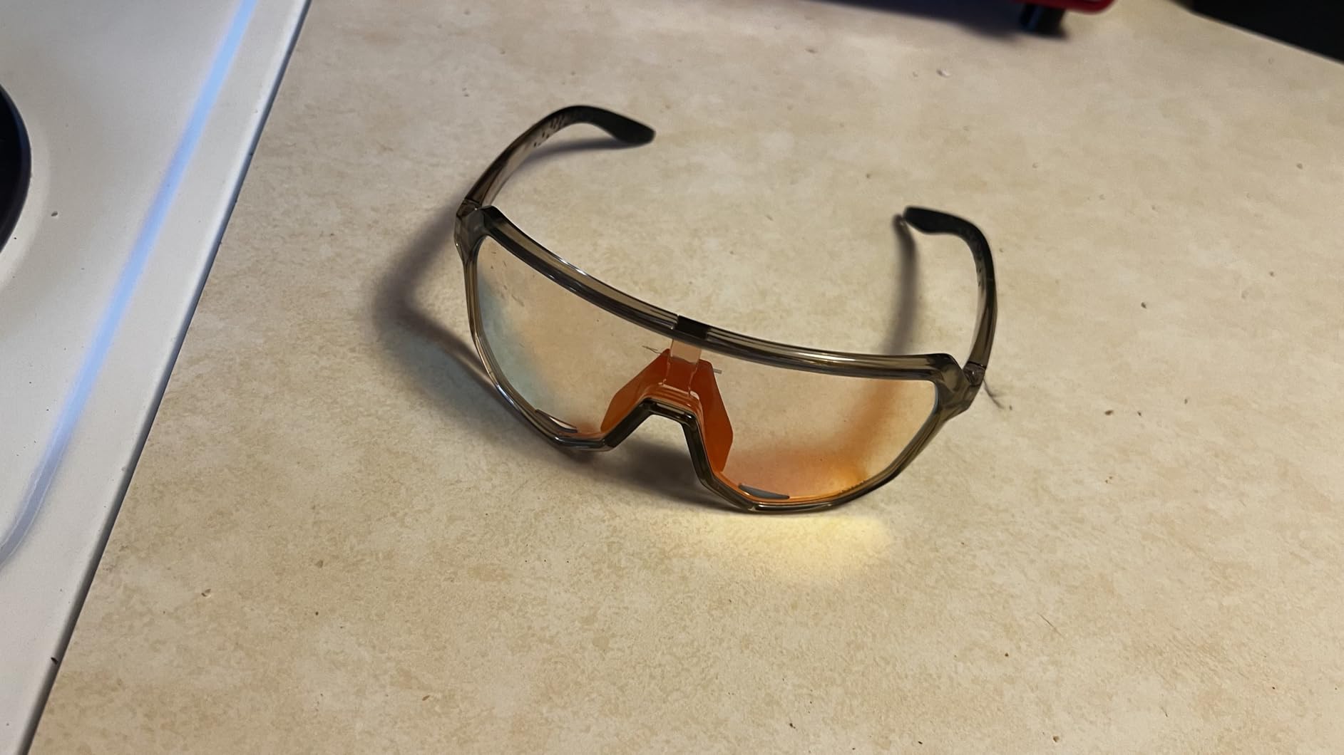 KAPVOE Photochromic Cycling Glasses for Men Women Mountain Bike Sunglasses Sports Goggles UV Protection K63 customer photo 1