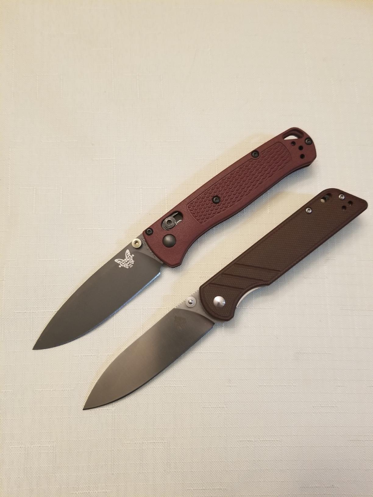 Benchmade - Bugout Outdoor EDC Folding Knife, Slim, Lightweight, Plain Edge, Drop-Point Blade, CPM-S30V Stainless Steel (58-60HRC), Grivory Handle (535FE-05) customer photo 2