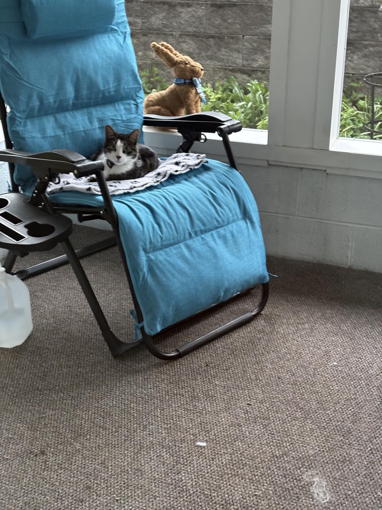 Best Choice Products Oversized Zero Gravity Chair, Folding Outdoor Patio Recliner, XL Anti Gravity Lounger w/Removable Cushion, Cup Holder, Side Tray, 350lb Capacity - Fossil Gray customer photo 2