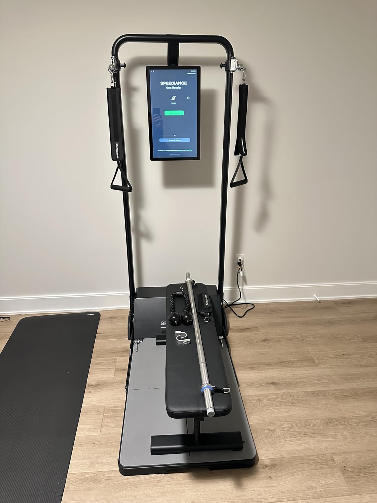 Speediance Gym Monster Smart Home Gym, Multifunctional Strength Training Machine, Smith Machine Power Cage Workout Station, Squat Rack Cable Machine, Full Body Fitness Equipment for Home Workout customer photo 2