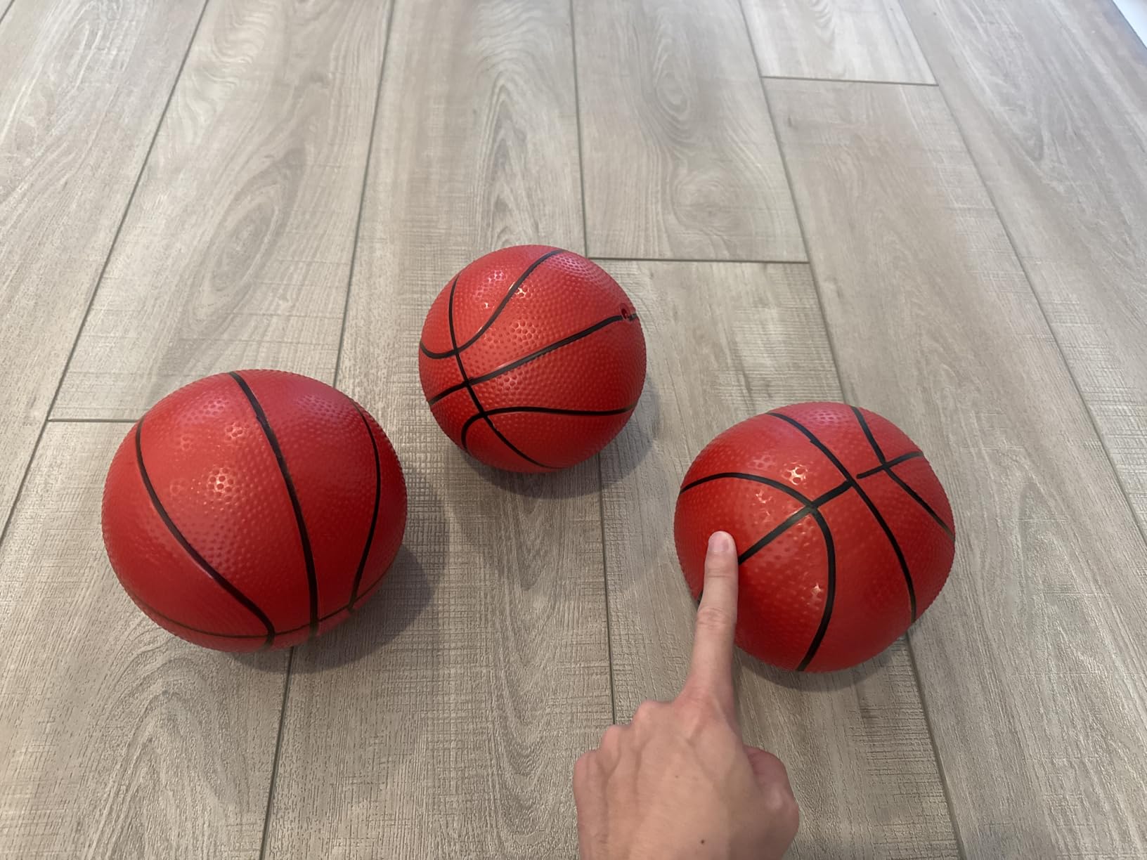 Kids Basketball Hoop with Stand, Adjustable Basketball Set, Toddler Basketball Toys for Boys Age 3 4 5 6 7 8, Indoor Outdoor Backyard Sport Game Gifts customer photo 1