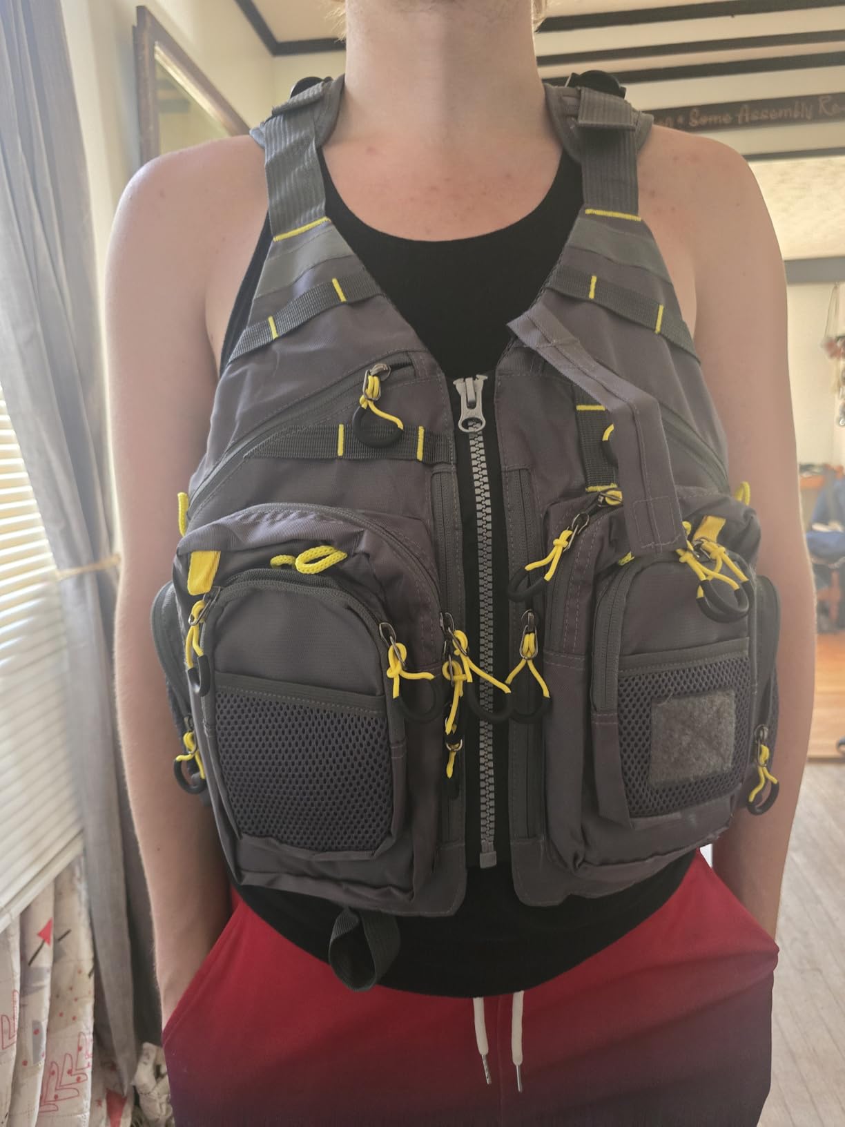Gonex Fly Fishing Vest for Men Women, Comfortable Adjustable Fishing Vest with Multi-Pockets Reflective Stripes customer photo 2