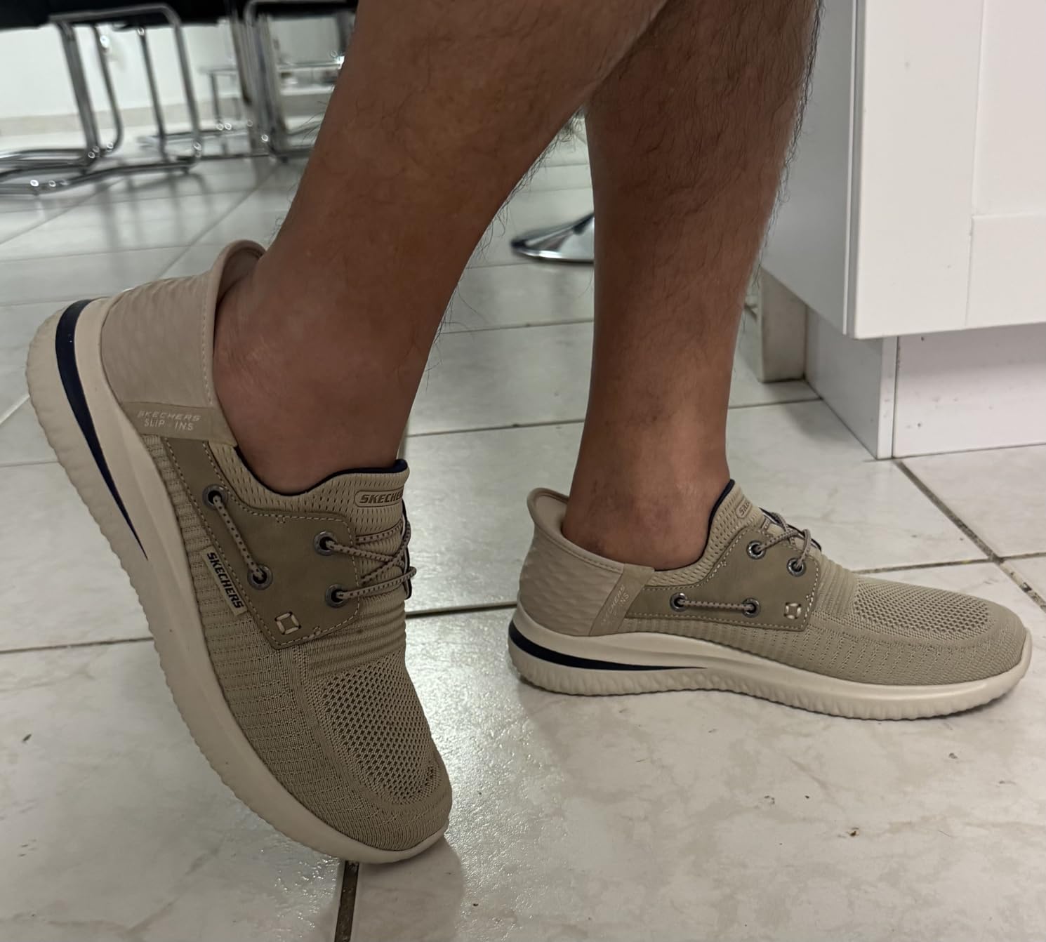 Skechers Men's Streetwear Delson 3.0 - Roth Low Profile Bungee Lace Slip-Ins customer photo 1